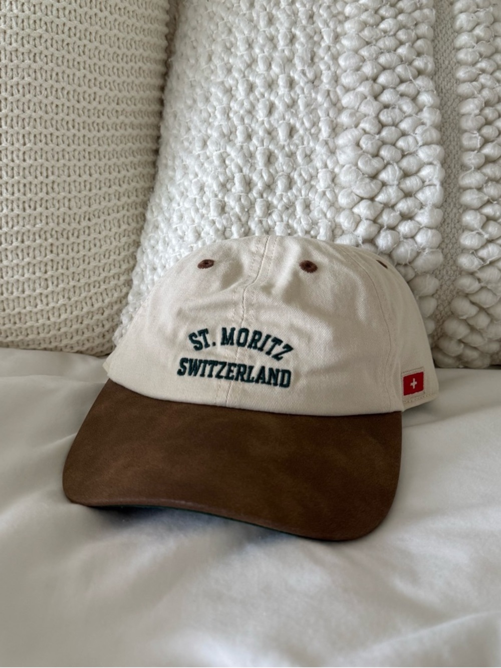 Brandy Melville St. Moritz Switzerland Embroidered Cap - Cream & Brown
